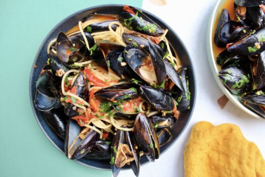 Przepis na Spaghetti z małżami na Thermomix od Dietomix