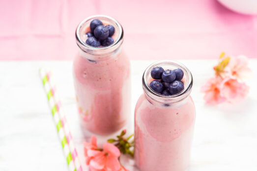 Truskawkowe lassi - przepis Thermomix