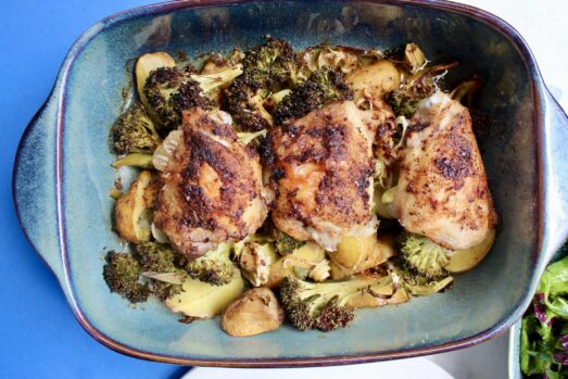 pieczone udka z kurczaka z warzywami