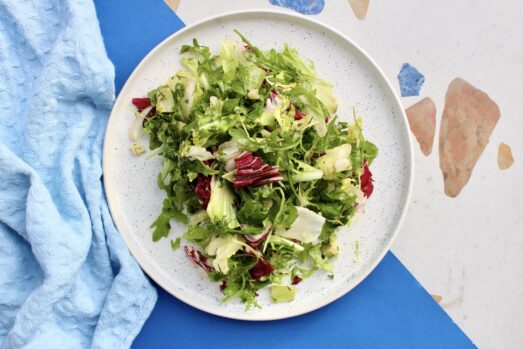 Sałatka z mix sałat z koperkiem